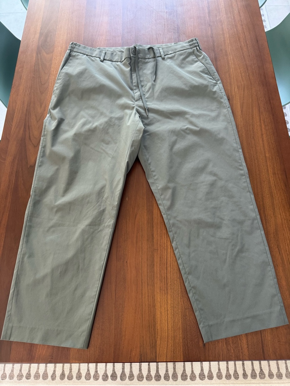 🌿 Uniqlo Men’s AirSense Pants (Cotton-Like) — Olive Green (Part of a Set) XXL
